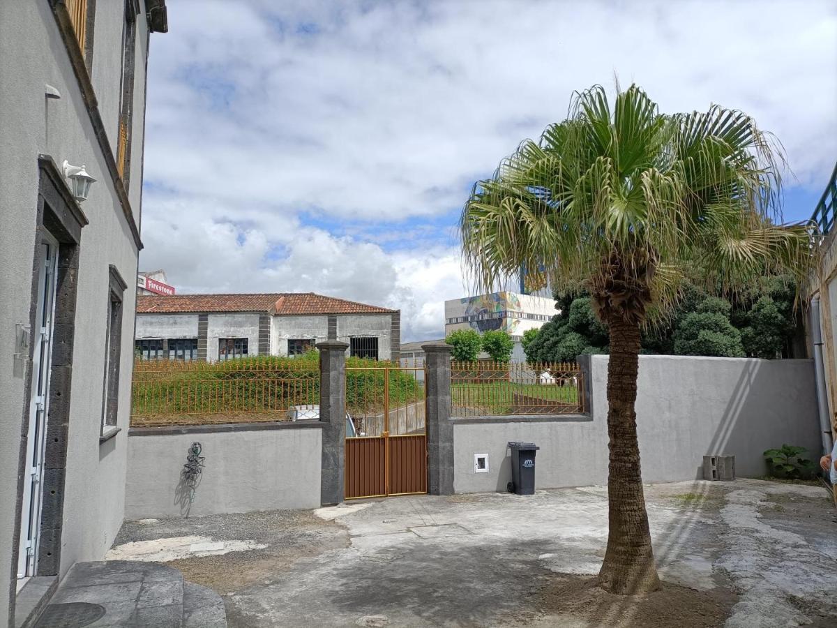 فندق Seaside House Ponta Delgada المظهر الخارجي الصورة